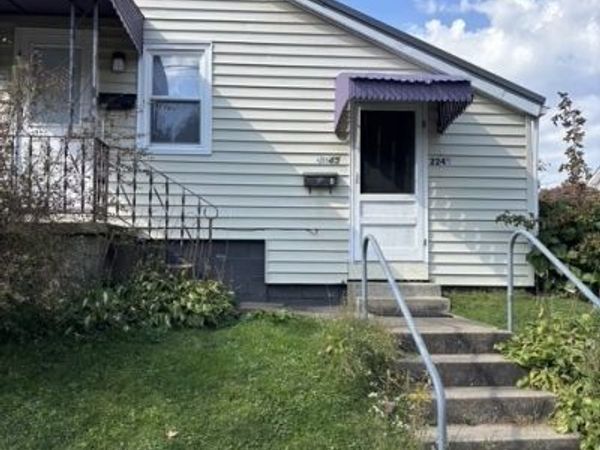 2245 Cherry Avenue , Alliance, OH 44601