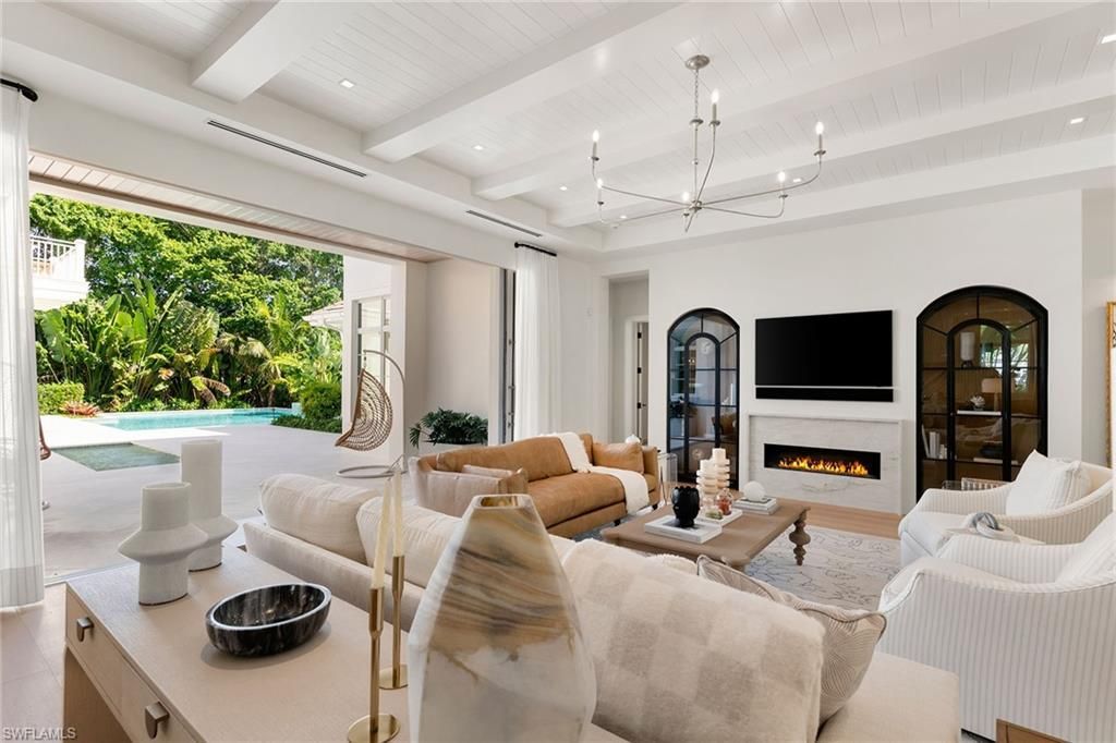 3277 Gordon Dr, Naples, FL 34102 Photo