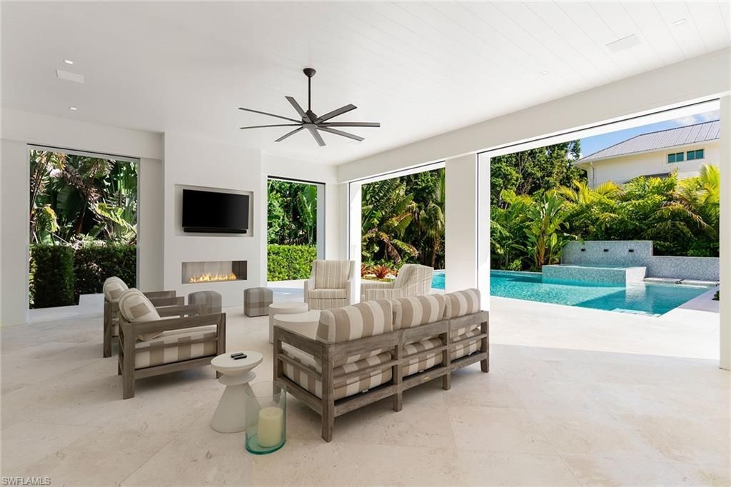 3277 Gordon Dr, Naples, FL 34102 Photo