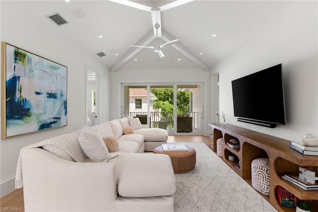 3277 Gordon Dr, Naples, FL 34102 Photo