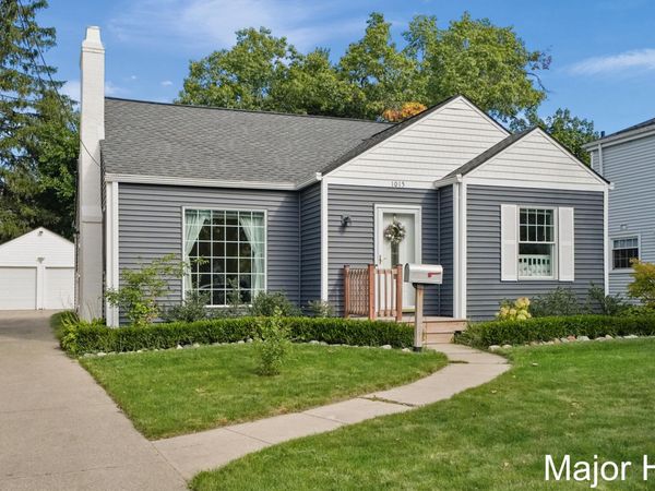 1015 Alger Street SE, Grand Rapids, MI 49507