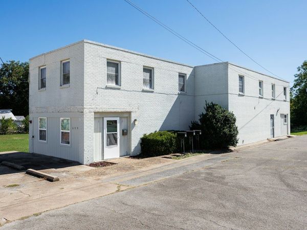 609 E 11th , Bartlesville, OK 74003