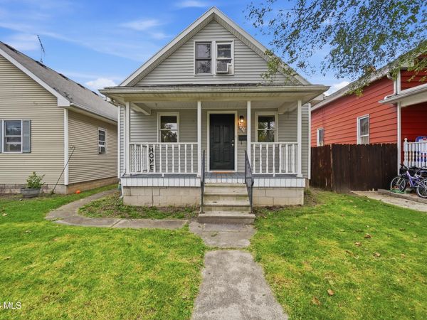 231 Elm Street, Rossford, OH 43460