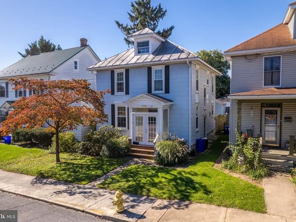 26 CUMBERLAND AVENUE, SHIPPENSBURG, PA 17257