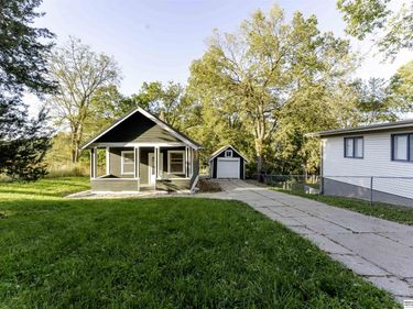 3138 Weber Circle, Omaha, NE 68112
