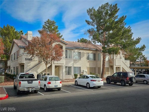 5150 Mandalay Springs Drive, Unit 103, Las Vegas, NV 89120