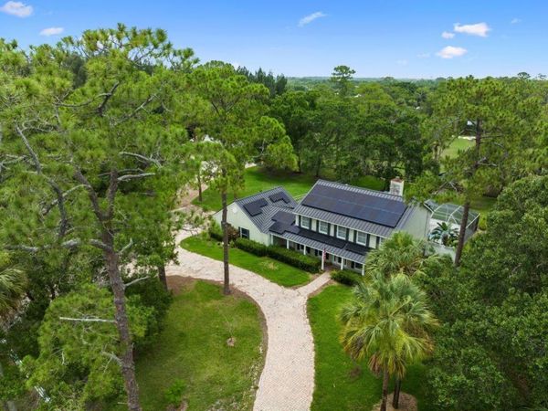 4900 2ND Street, Vero Beach, FL 32968
