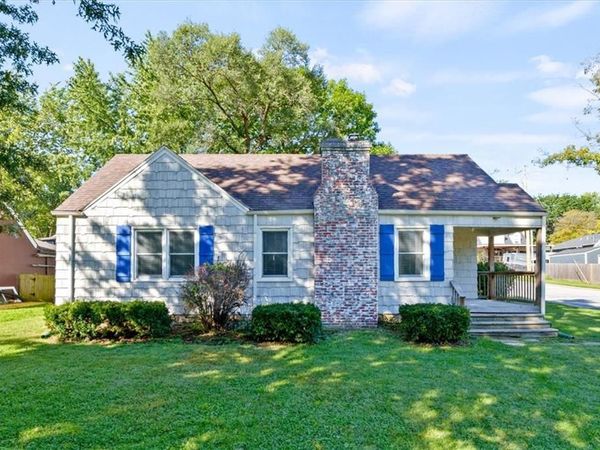 5600 Maple Street, Mission, KS 66202