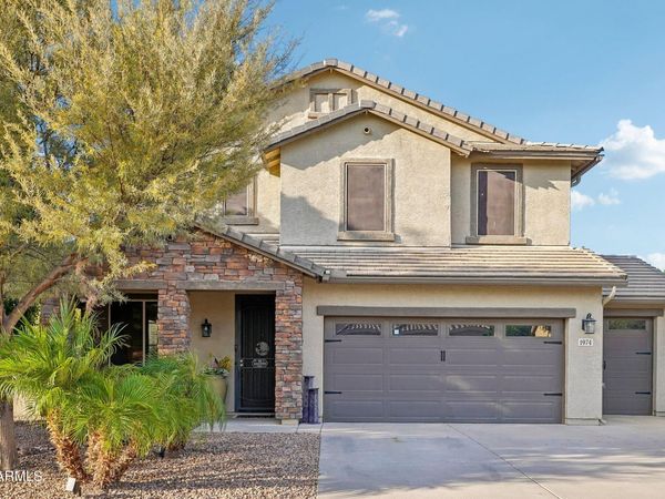 1974 E DUBOIS Avenue, Gilbert, AZ 85298