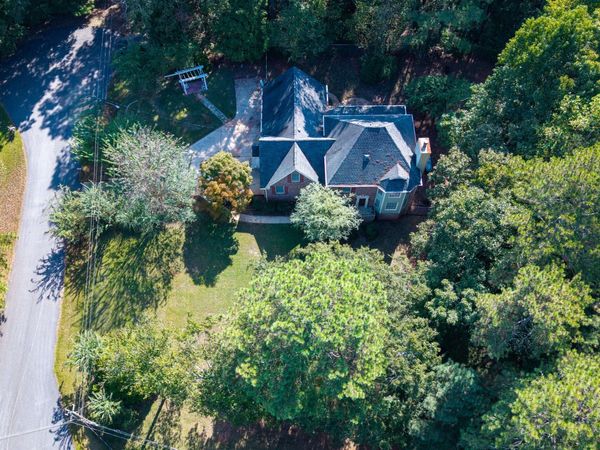 100 Dogwood Court, Lagrange, GA 30240