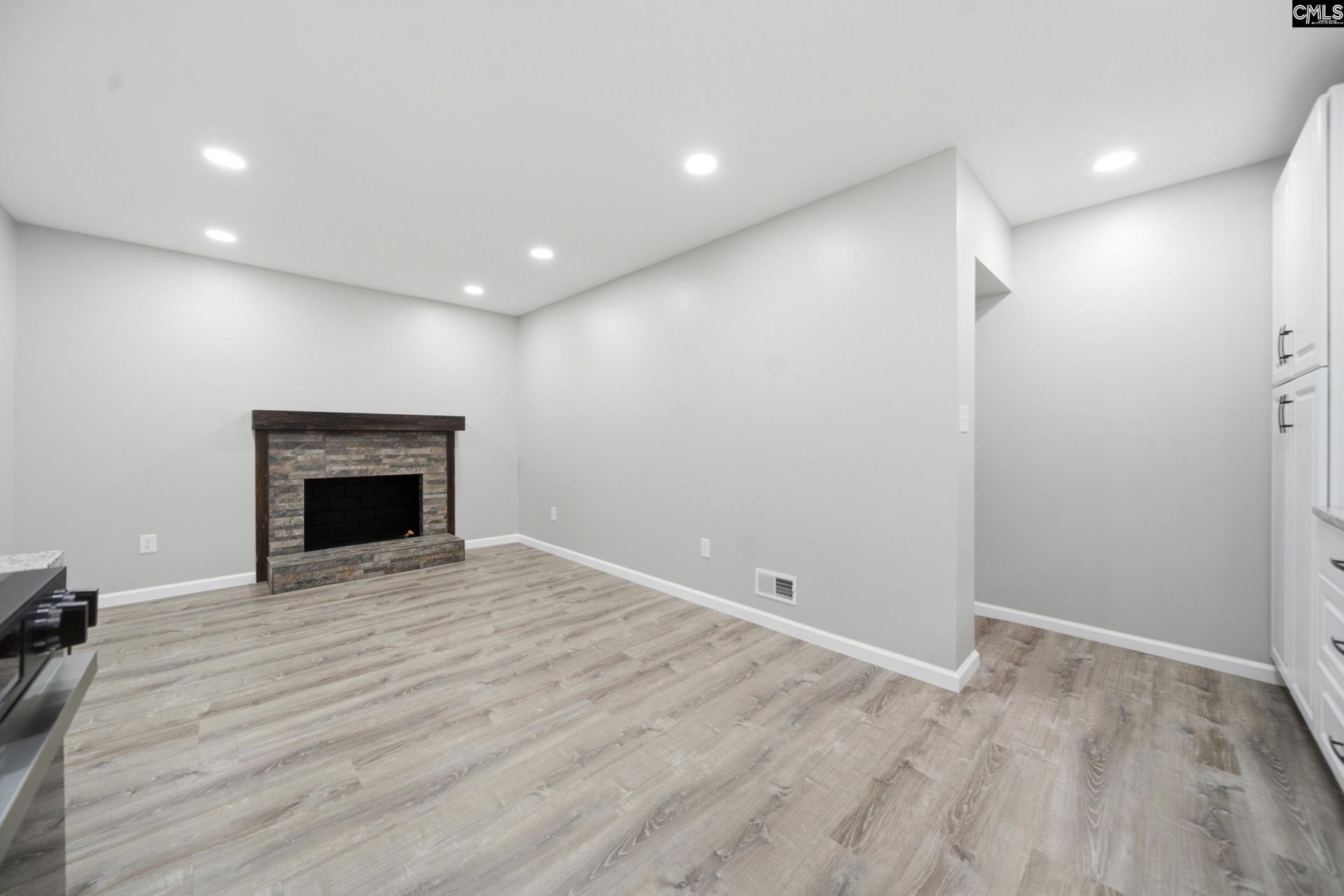 1291 Woodland Drive Photo 8