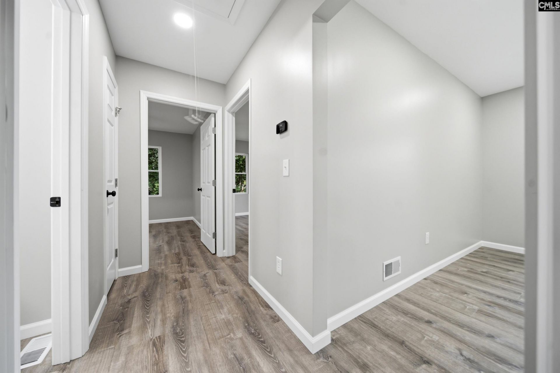 1291 Woodland Drive Photo 9