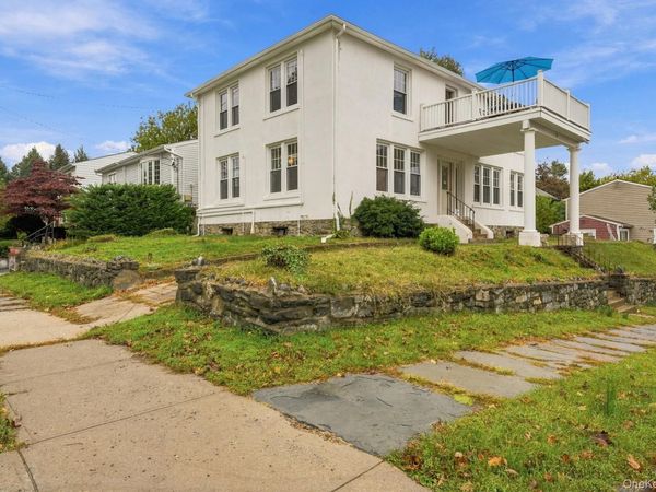 82 Marquand Avenue , Bronxville, NY 10708
