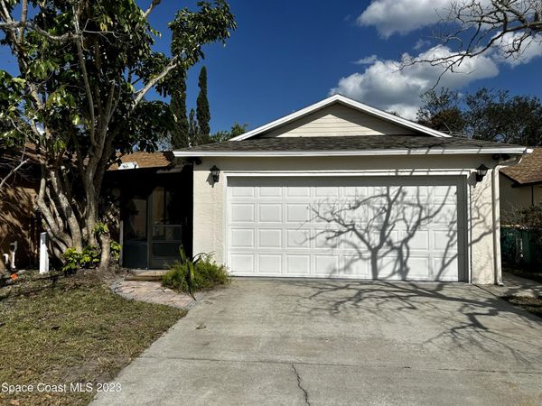 3709 Tree Line Boulevard , Melbourne, FL 32935