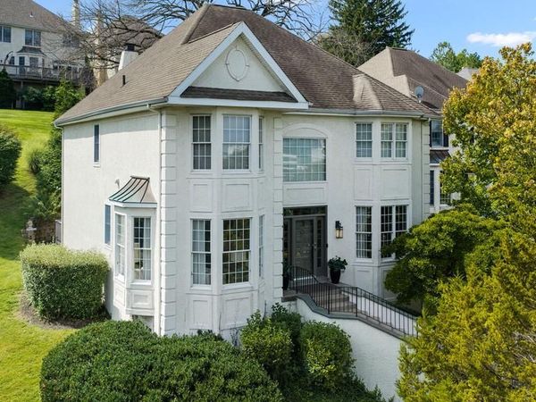 1102 SPRUCE LANE , CONSHOHOCKEN, PA 19428