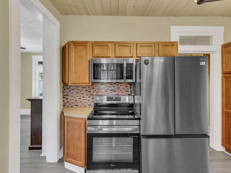 229 N Spring Street , Logan, OH 43138 Photo 16