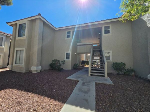 7300 Pirates Cove Road , Unit 2060, Las Vegas, NV 89145