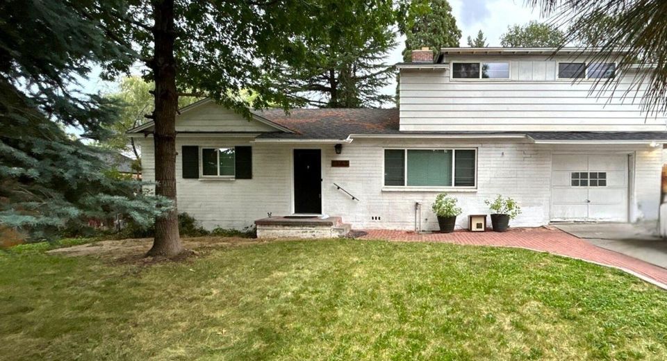 1155 Washington Street, Reno, NV 89503 Photo