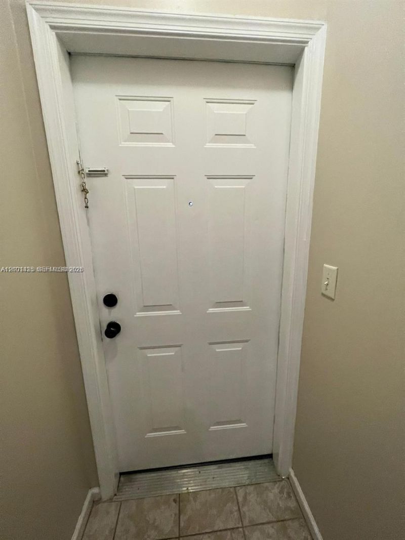 5940 W Sample Rd, Unit 304, Coral Springs, FL 33067 Photo