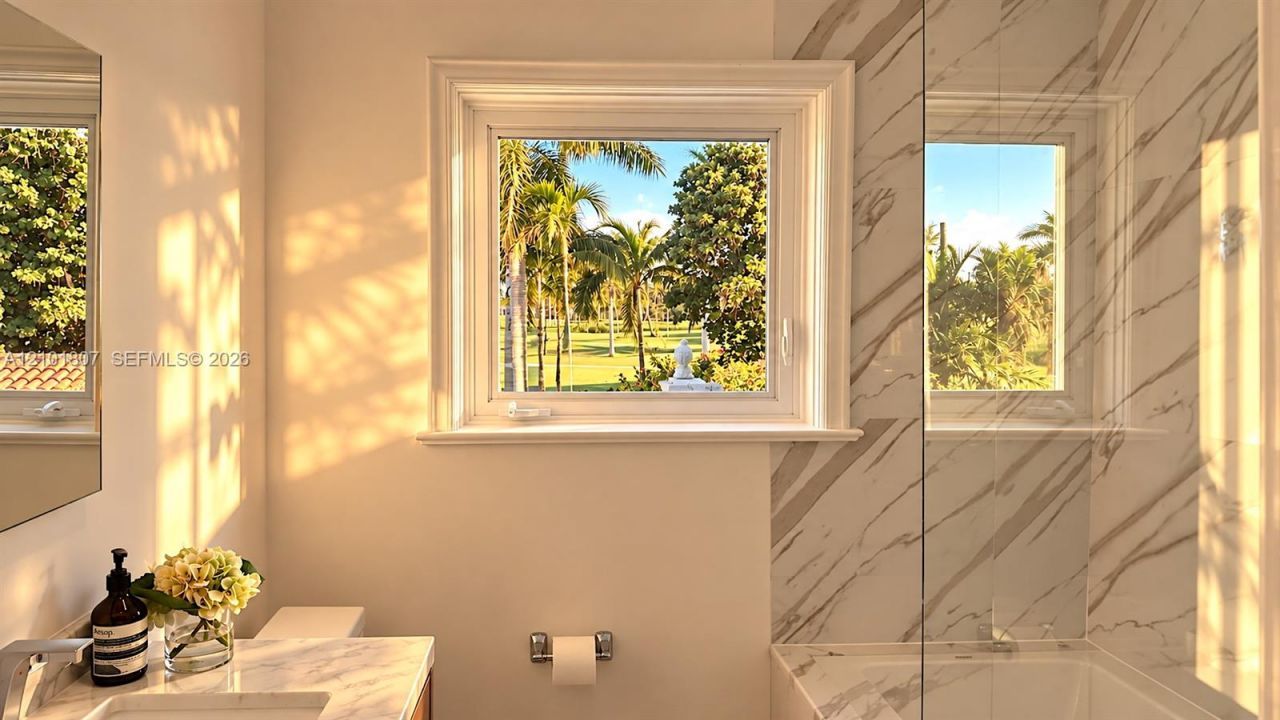 5800 La Gorce Dr , Miami Beach, FL 33140 Photo