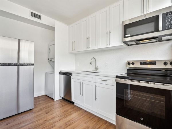 825 85th St , Unit 4, Miami Beach, FL 33141
