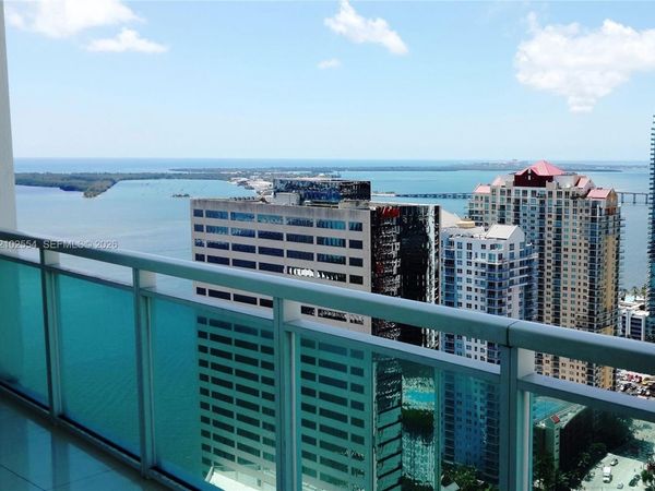 950 Brickell Bay Dr , Unit 4005, Miami, FL 33131