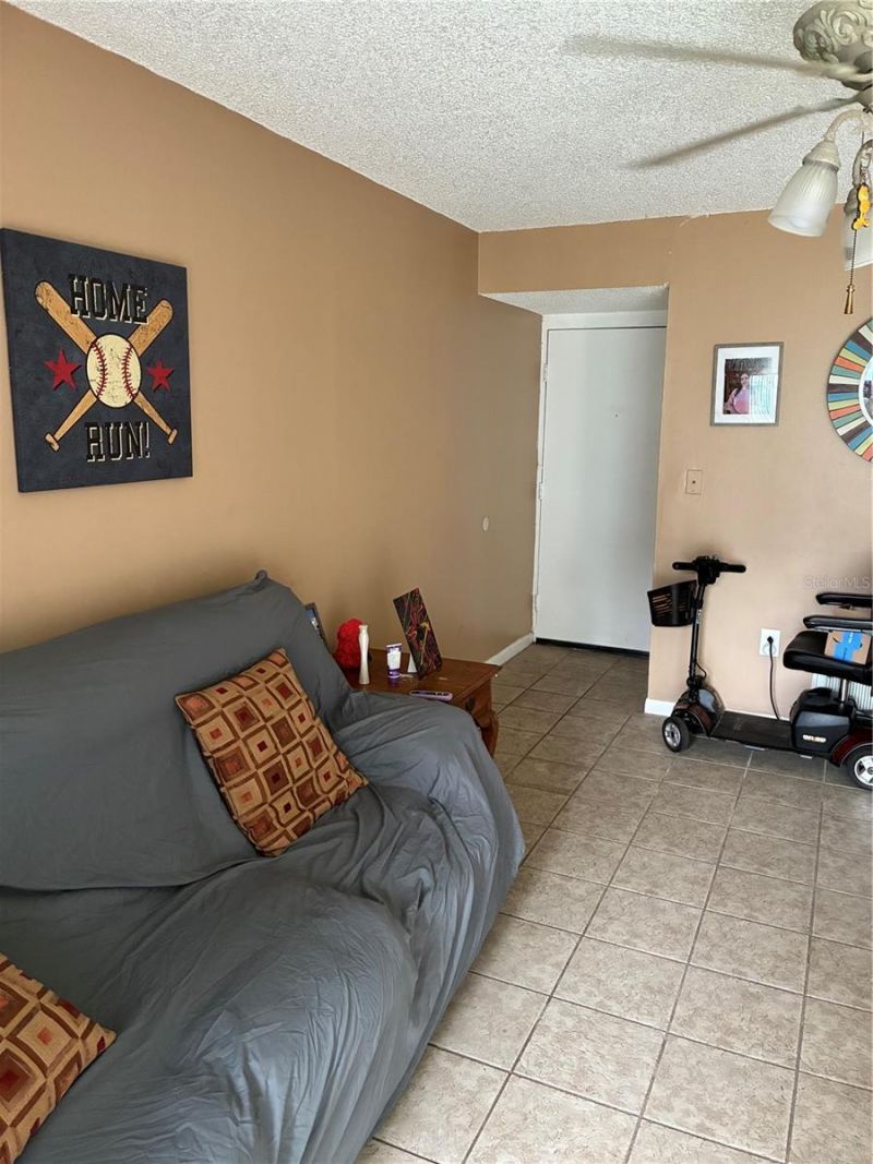 394 115th Avenue N, Unit 1, Saint Petersburg, FL 33716 Photo