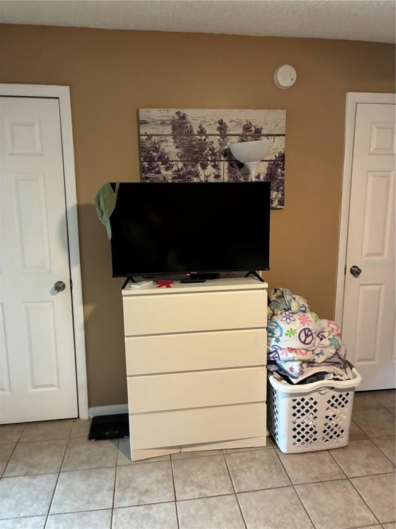 394 115th Avenue N, Unit 1, Saint Petersburg, FL 33716 Photo