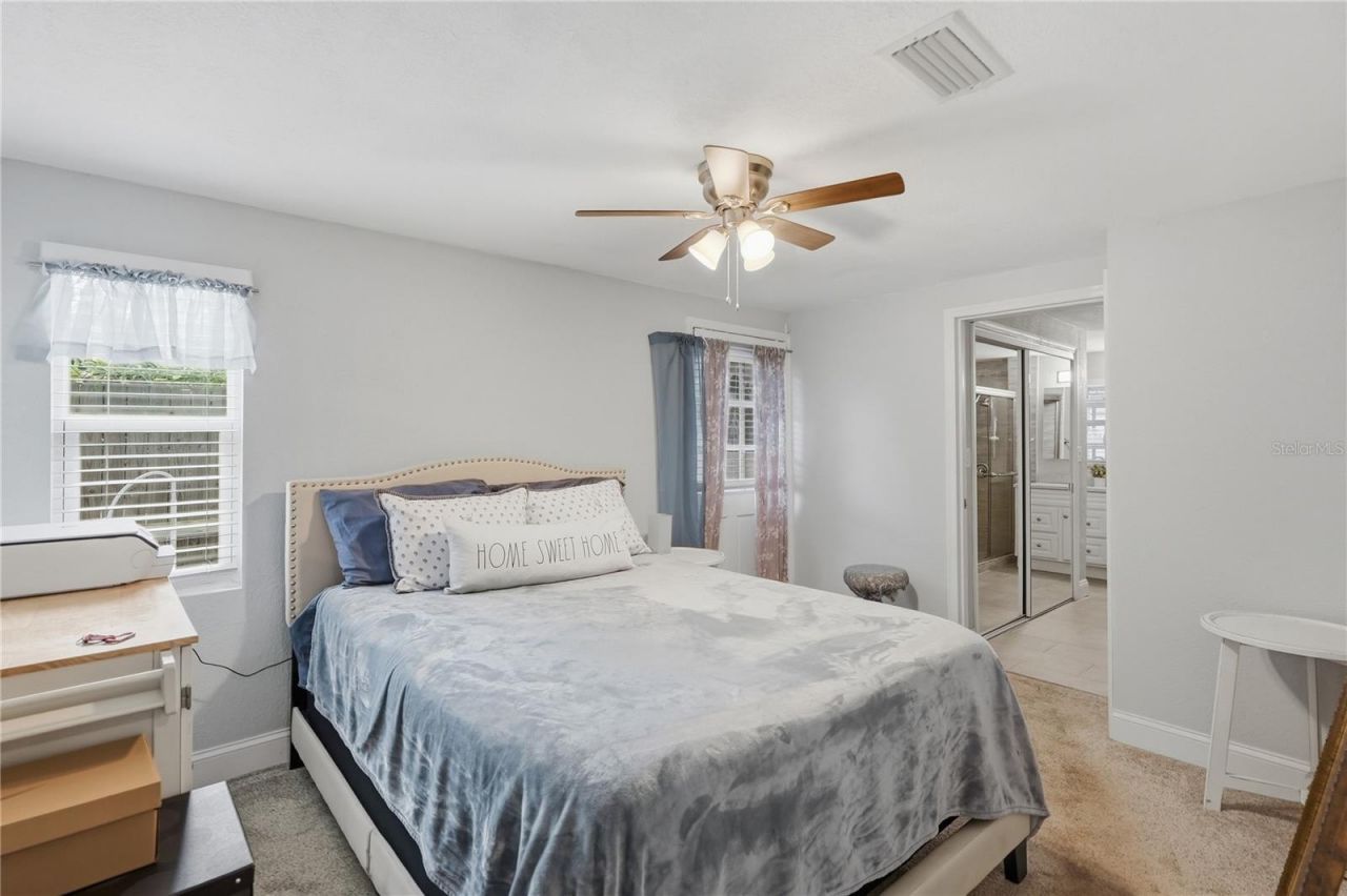 11632 Easy Street, Largo, FL 33773 Photo