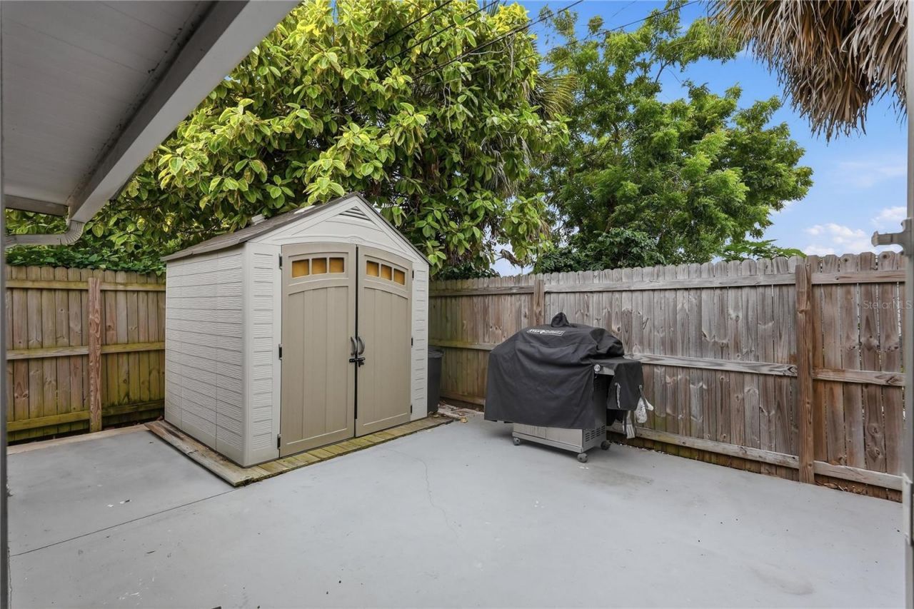11632 Easy Street, Largo, FL 33773 Photo