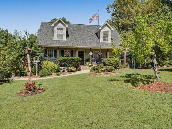 65 Sydney Lane, Tunnel Hill, GA 30755