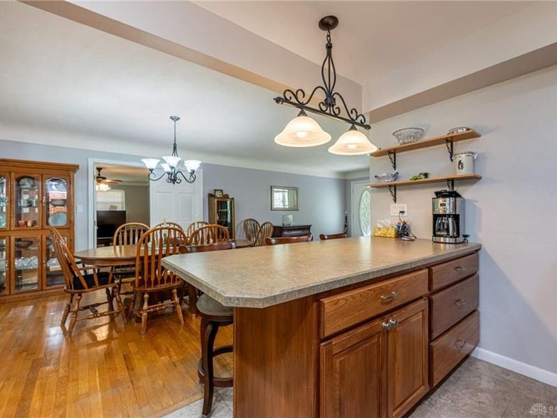 2125 Clearview Drive, Bellbrook, OH 45305 Photo 12