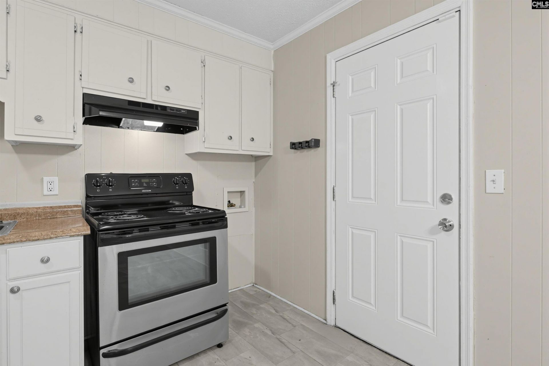 232 Oakglenn Drive Photo 14