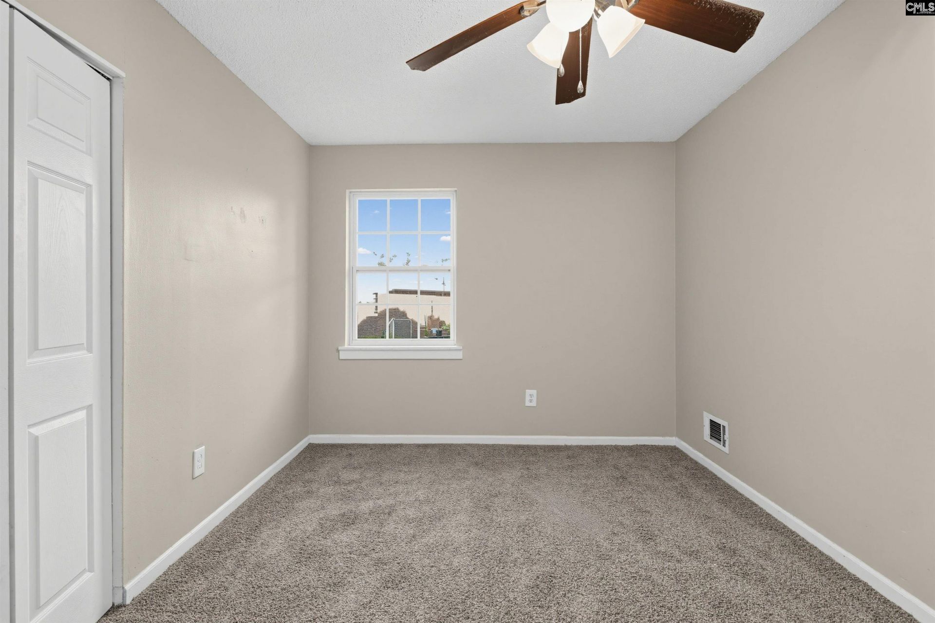 232 Oakglenn Drive Photo 27