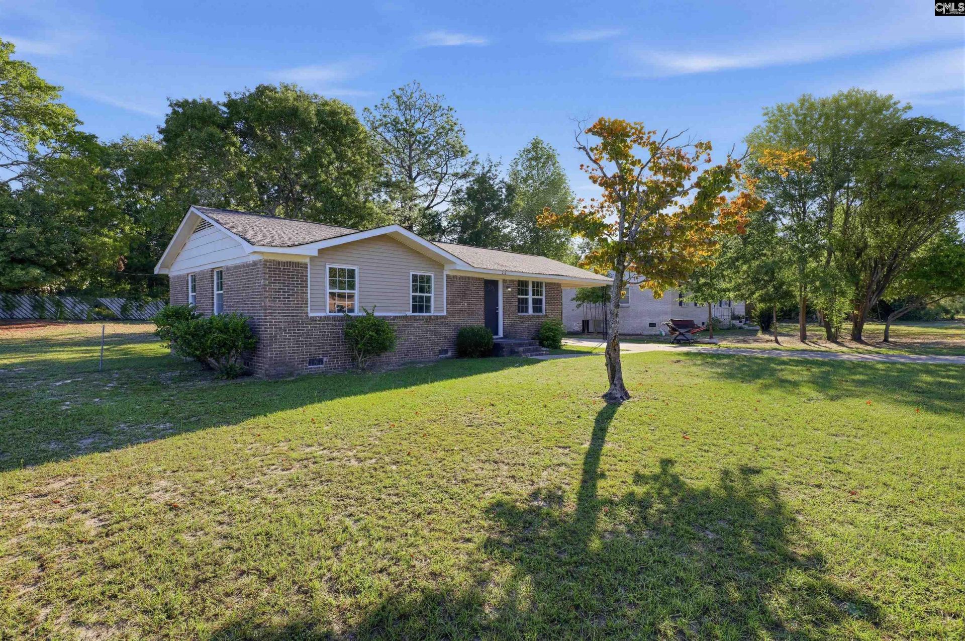 232 Oakglenn Drive Photo 9