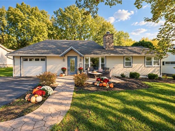 6 Lakeview Circle , Skaneateles, NY 13152