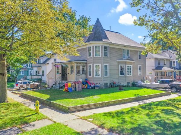 617 PHOEBE STREET, Green Bay, WI 54303