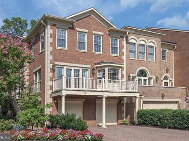 101 GRESHAM PLACE , FALLS CHURCH, VA 22046