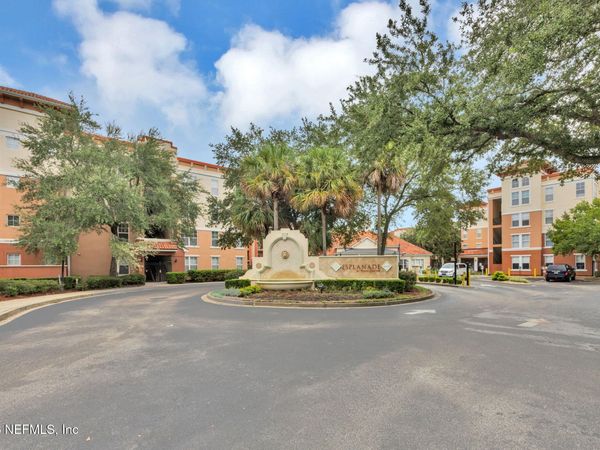 10435 MIDTOWN Parkway, Unit 123, Jacksonville, FL 32246