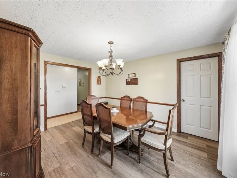 2337 Reno Drive NE, Louisville, OH 44641 Photo 9