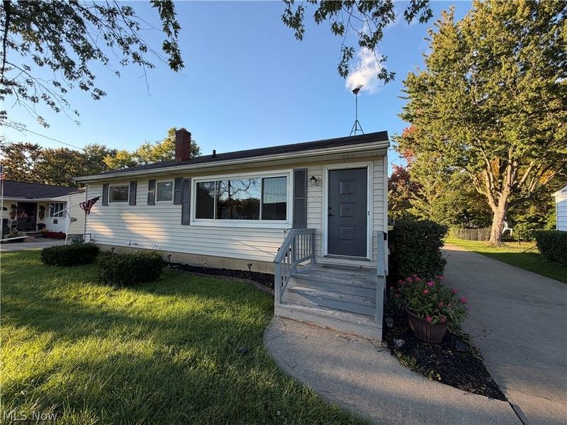 676 Lucille Drive, Elyria, OH 44035 Photo 1