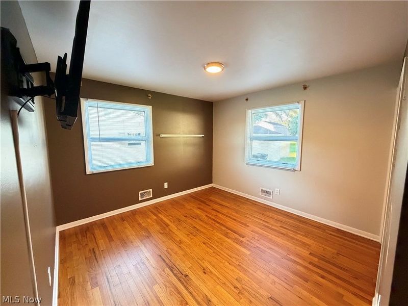 676 Lucille Drive, Elyria, OH 44035 Photo 11