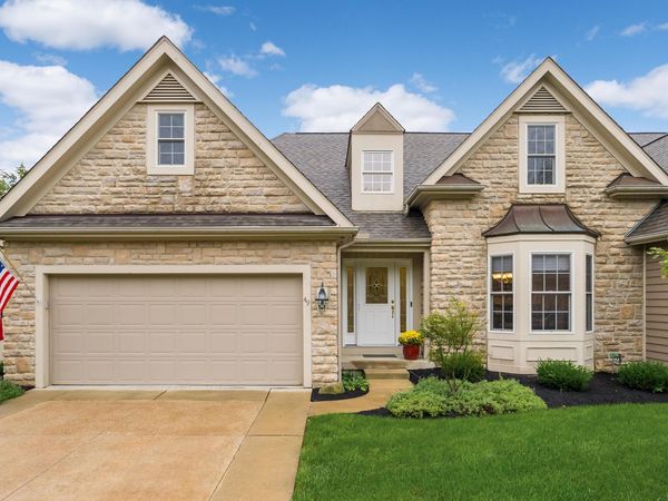49 Brookehill Drive , Powell, OH 43065