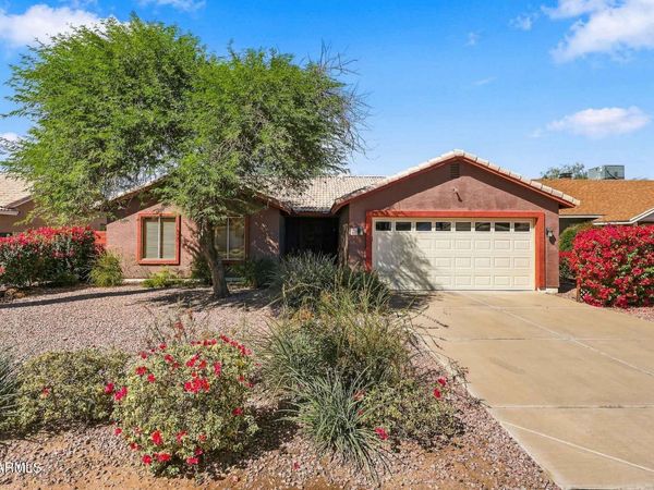 3992 N 14TH Street, Phoenix, AZ 85014
