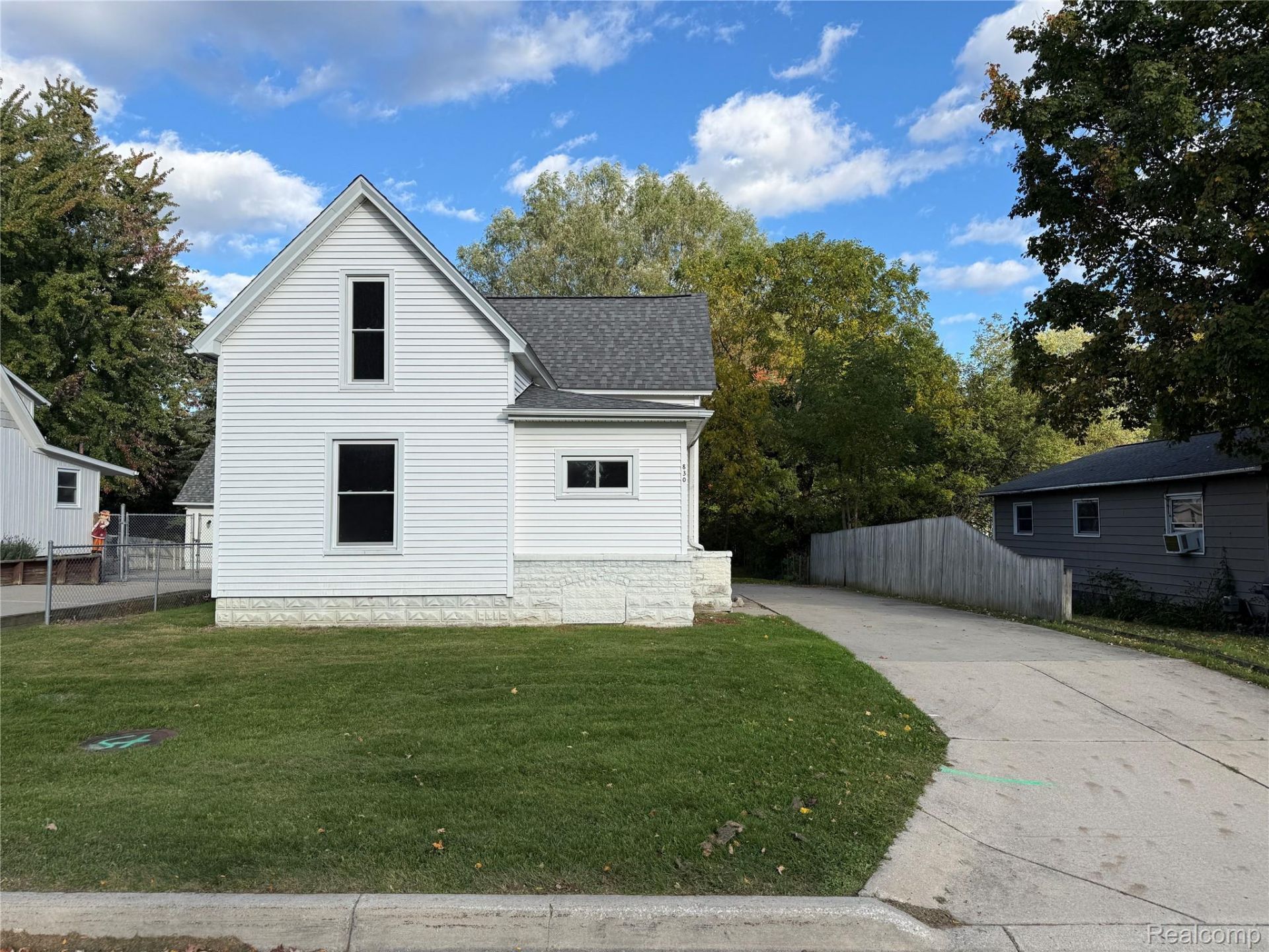 830 Adams Street, Lapeer, Mi 48446 Main Photo