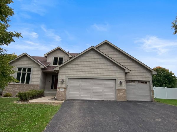 13434 Oakwood Drive, Rogers, MN 55374
