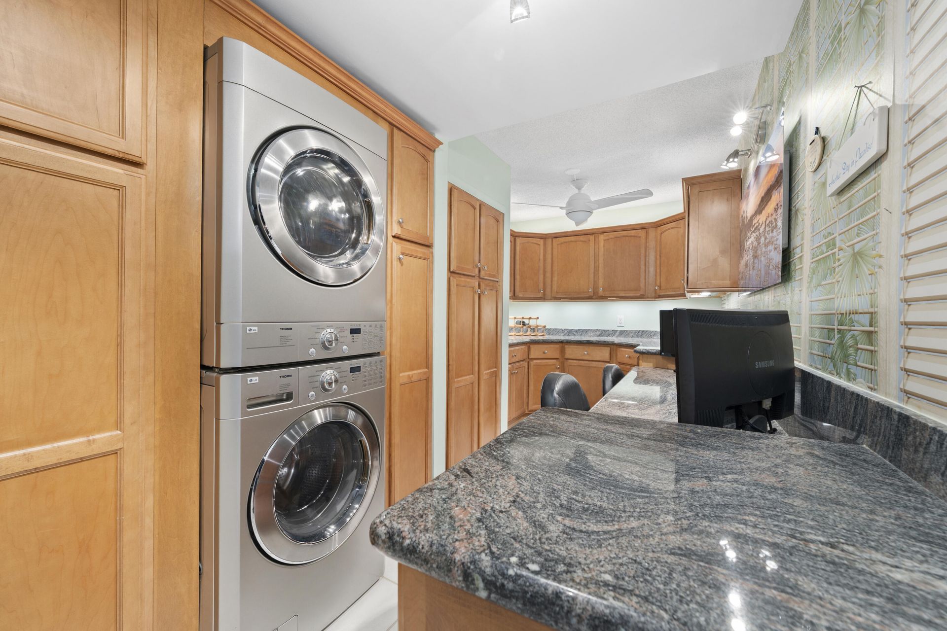 601 S Seas Drive, Unit 204, Jupiter, FL 33477 Photo
