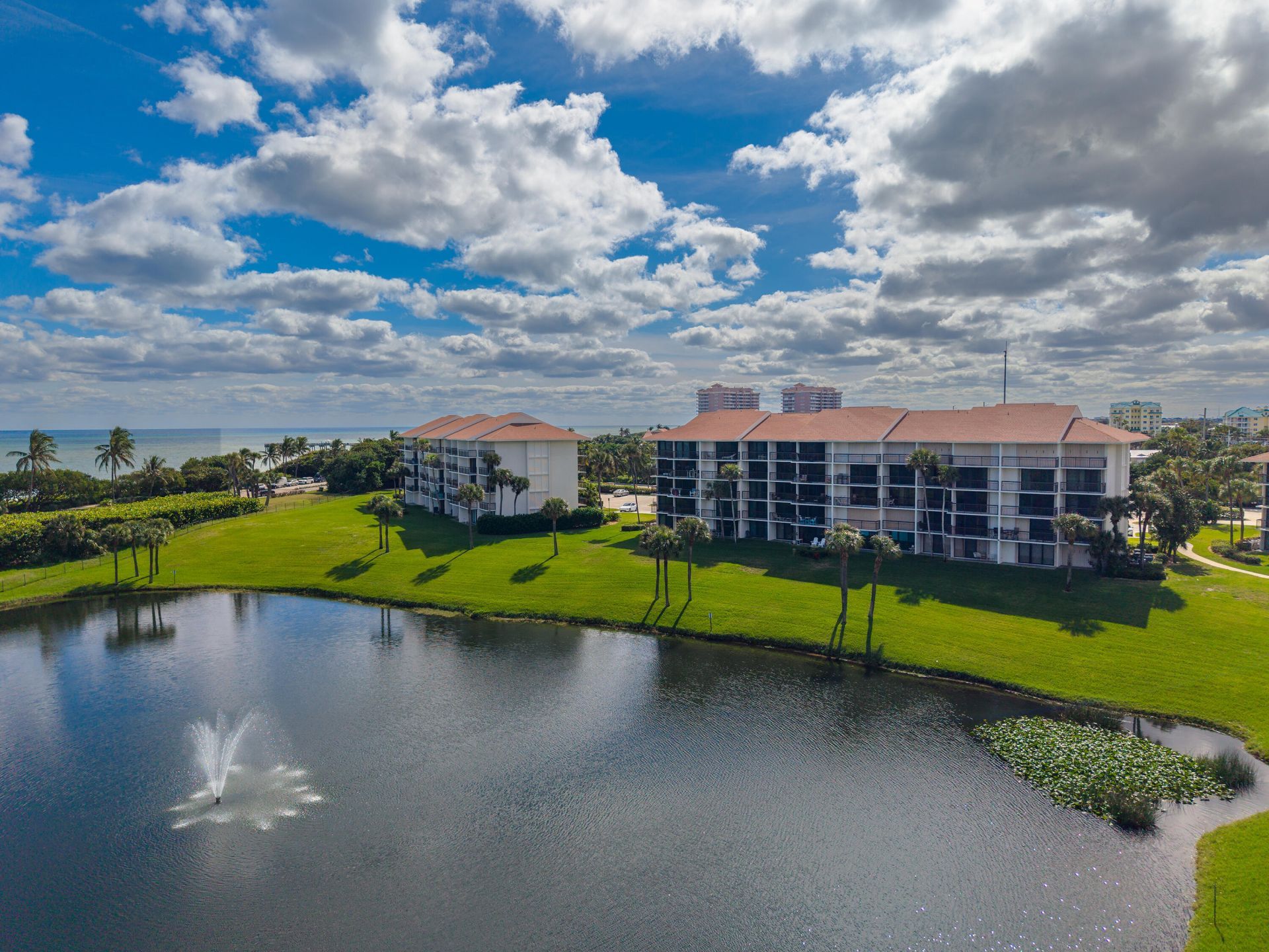 601 S Seas Drive, Unit 204, Jupiter, FL 33477 Photo