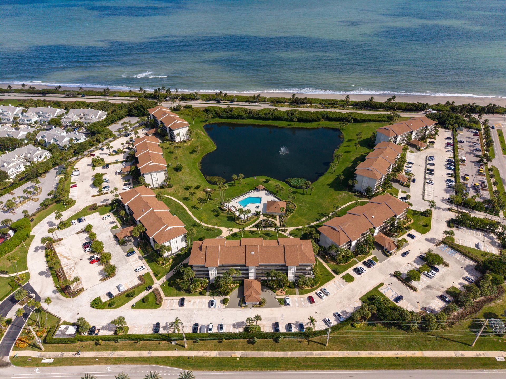 601 S Seas Drive, Unit 204, Jupiter, FL 33477 Photo