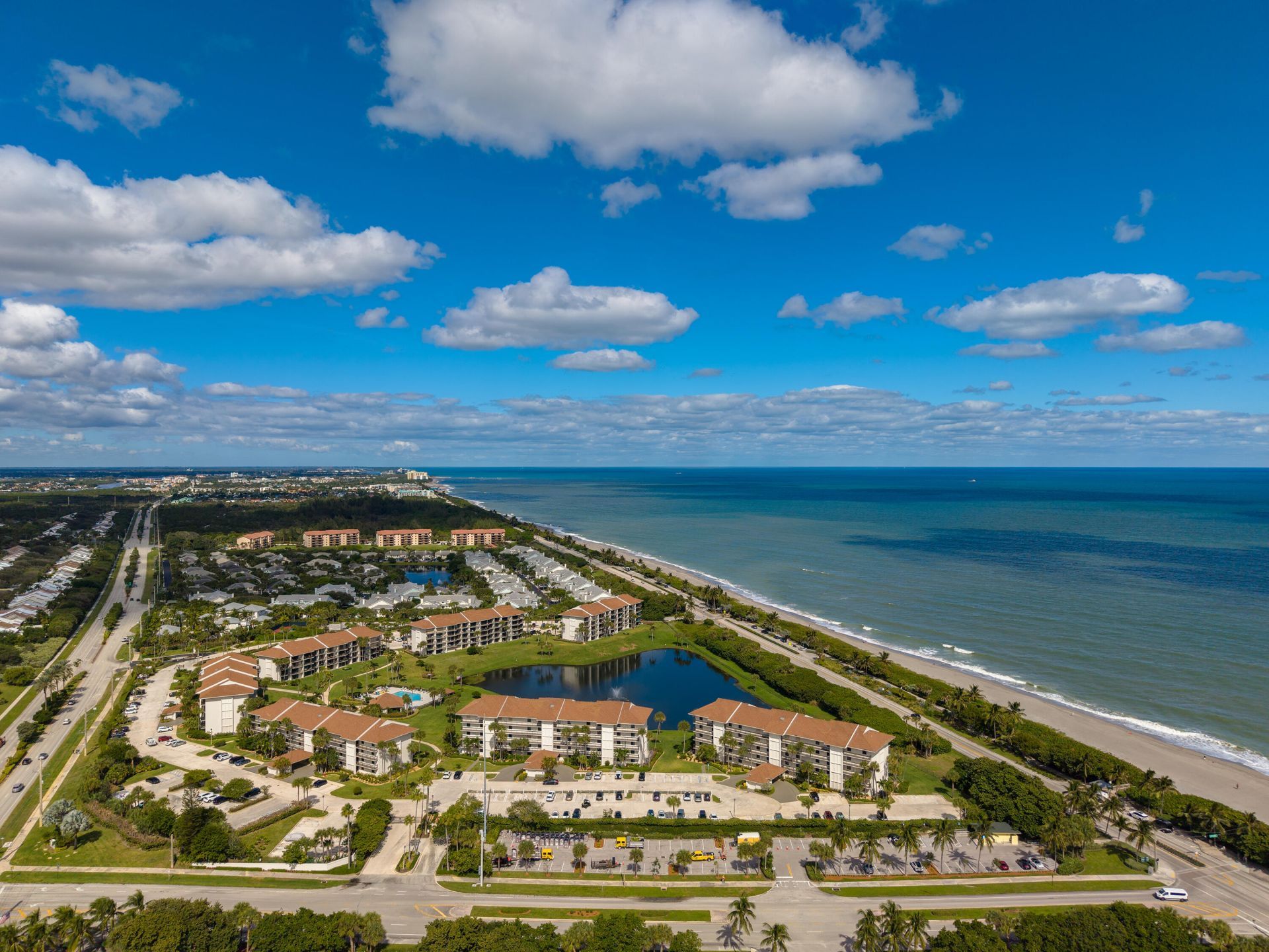 601 S Seas Drive, Unit 204, Jupiter, FL 33477 Photo